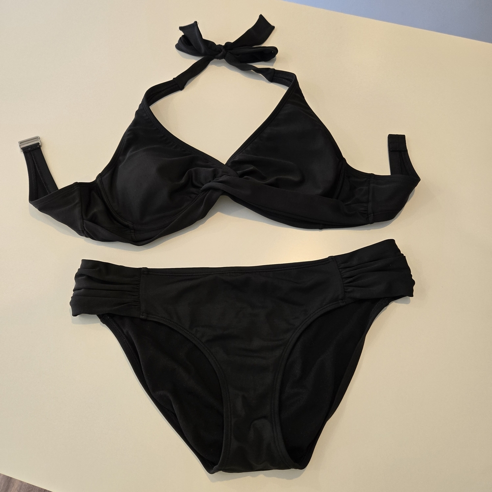 Elegant Black Bikini Set